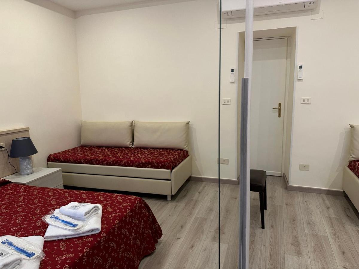 Casa Vacanza Vahid Рим Екстер'єр фото